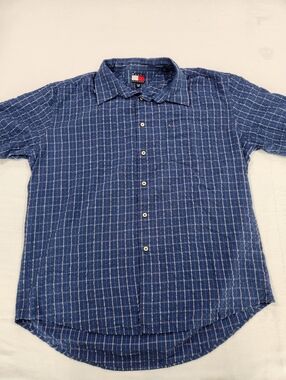 Tommy Hilfiger Men’s XL Plaid Rayon Button-Up Shirt Blue/White  Short Sleeve